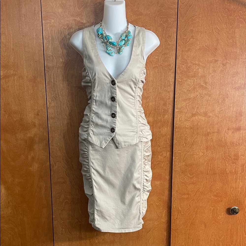 Elegant Tan racer back Sleeveless 2 skirt set